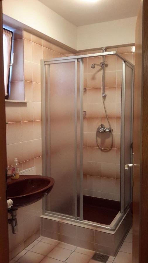 Arya Apartamento Podstrana Exterior foto