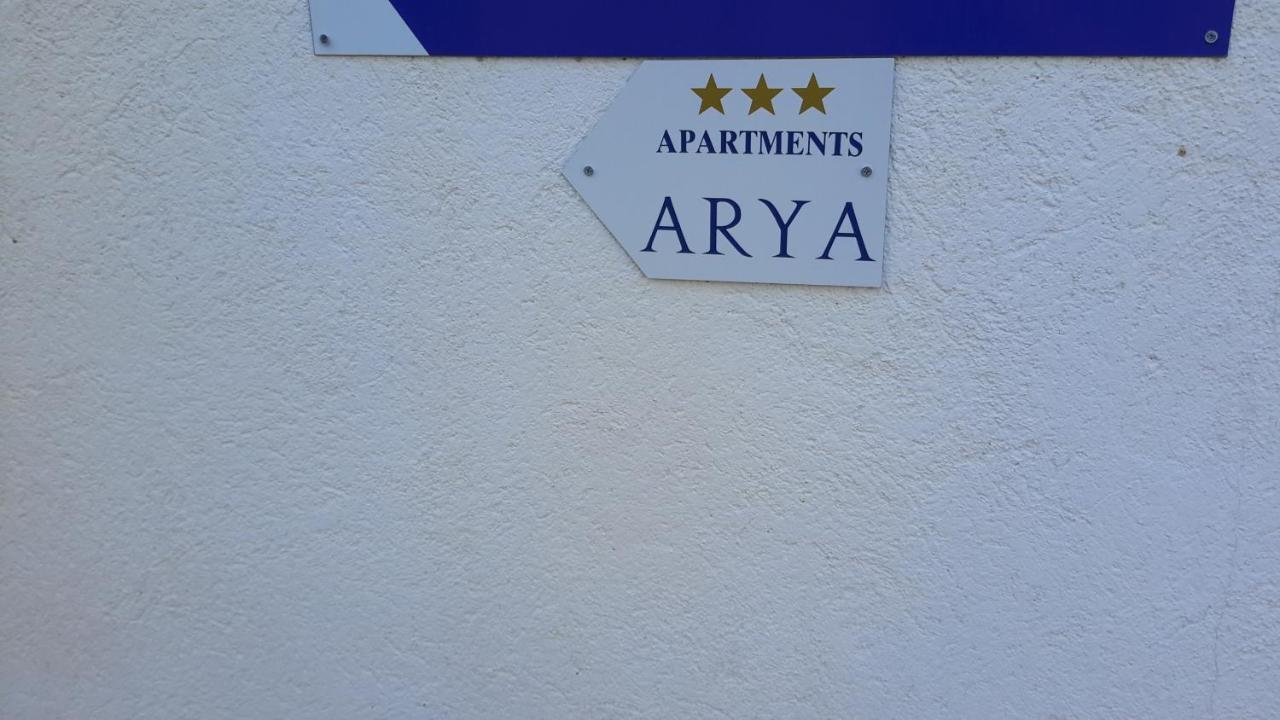Arya Apartamento Podstrana Exterior foto