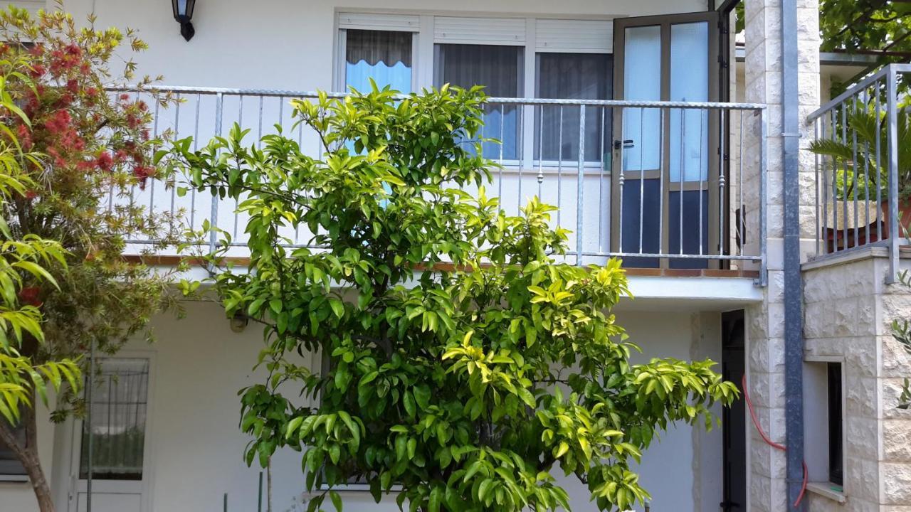 Arya Apartamento Podstrana Exterior foto