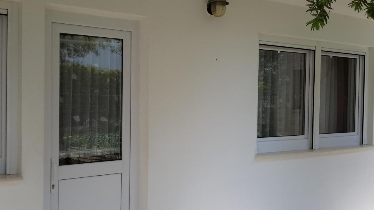 Arya Apartamento Podstrana Exterior foto