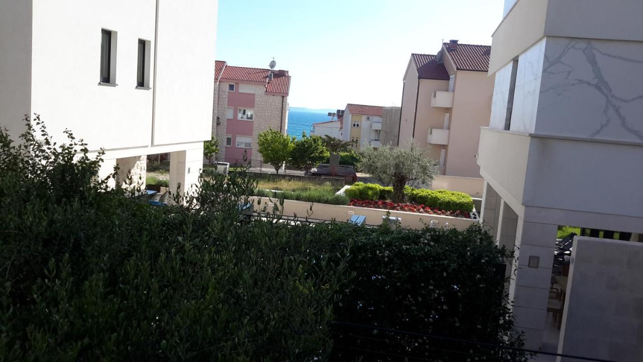 Arya Apartamento Podstrana Exterior foto